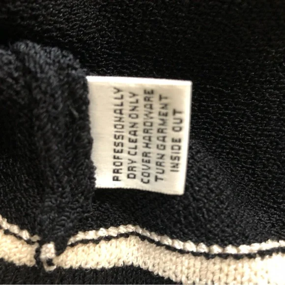 Vintage 90s St John Collections black and white cardigan sz 4 - Picture 8 of 9